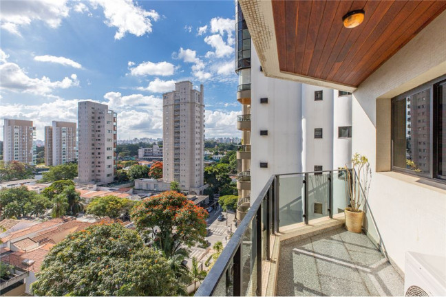 Imagem Imóvel com 3 Quartos à Venda,  em Moema - São Paulo