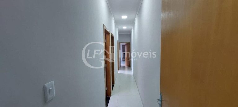 Imagem Casa com 3 Quartos à Venda, 180 m² em Vila Santa Luzia - Campo Grande Imagem Casa com 3 Quartos à Venda, 180 m² em Vila Santa Luzia - Campo Grande