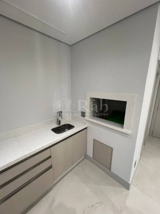 Imagem Apartamento com 3 Quartos para Alugar, em Centro - Balneário Camboriú Imagem Apartamento com 3 Quartos para Alugar, em Centro - Balneário Camboriú