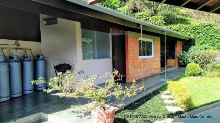 Imagem Casa com 4 Quartos à Venda, 3.200 m² em Chácara Dos Lagos - Carapicuíba Imagem Casa com 4 Quartos à Venda, 3.200 m² em Chácara Dos Lagos - Carapicuíba