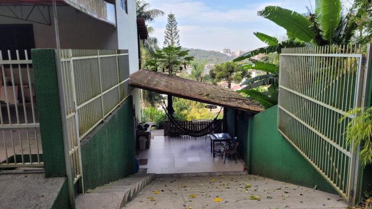 Imagem Casa com 2 Quartos à Venda, 123 m² em Glória - Joinville