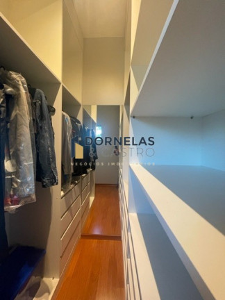 Imagem Casa com 3 Quartos à Venda, 811 m² em Guará I - Brasília Imagem Casa com 3 Quartos à Venda, 811 m² em Guará I - Brasília