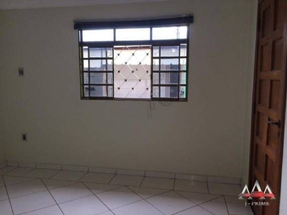 Imagem Casa com 3 Quartos à Venda, 360 m² em Cristo Rei - Várzea Grande