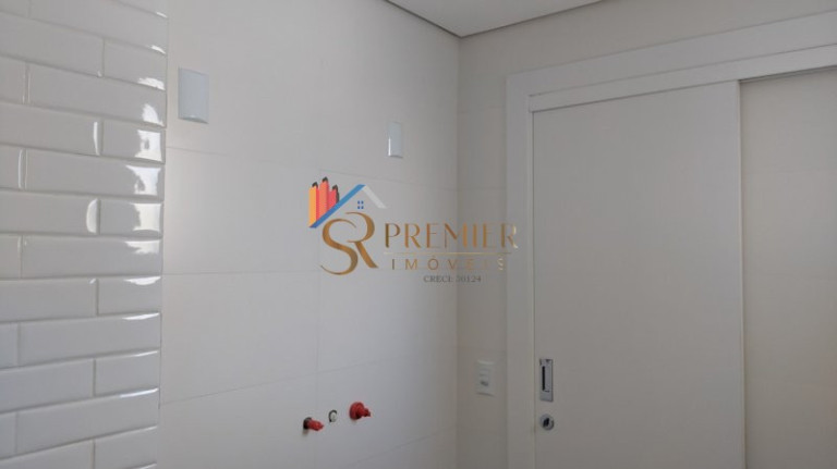 Imagem Apartamento com 3 Quartos à Venda, 117 m² em Centro - Florianópolis Imagem Apartamento com 3 Quartos à Venda, 117 m² em Centro - Florianópolis