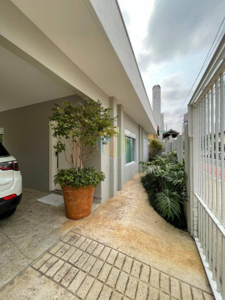 Imagem Casa com 4 Quartos para Alugar, 191 m² em Centro - Balneário Camboriú