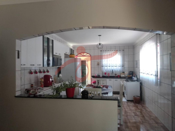 Imagem Casa com 3 Quartos à Venda, 250 m² em Parque São Cristóvão - Taubaté