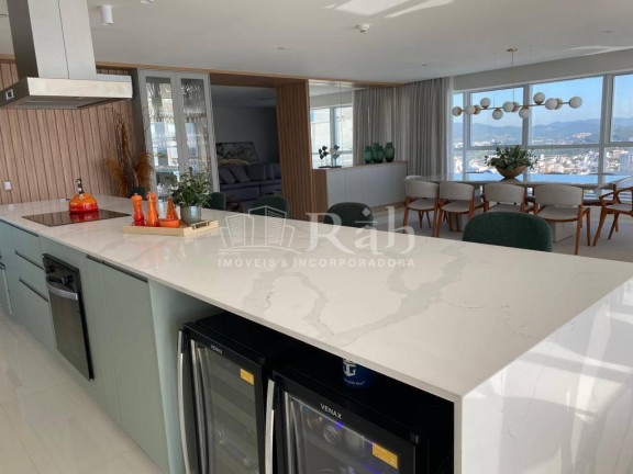 Imagem Apartamento com 4 Quartos à Venda, 291 m² em Barra Sul - Balneário Camboriú Imagem Apartamento com 4 Quartos à Venda, 291 m² em Barra Sul - Balneário Camboriú