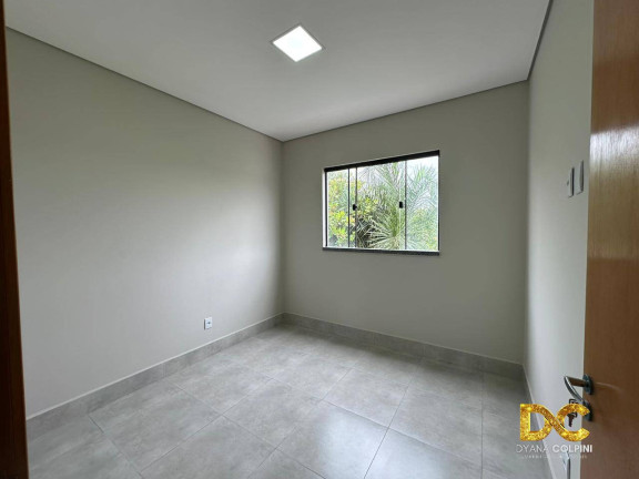Imagem Casa com 3 Quartos à Venda, 128 m² em Jardim Universitário - Cuiabá