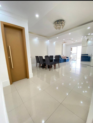Imagem Apartamento com 4 Quartos à Venda, em Guilhermina - Praia Grande Imagem Apartamento com 4 Quartos à Venda, em Guilhermina - Praia Grande