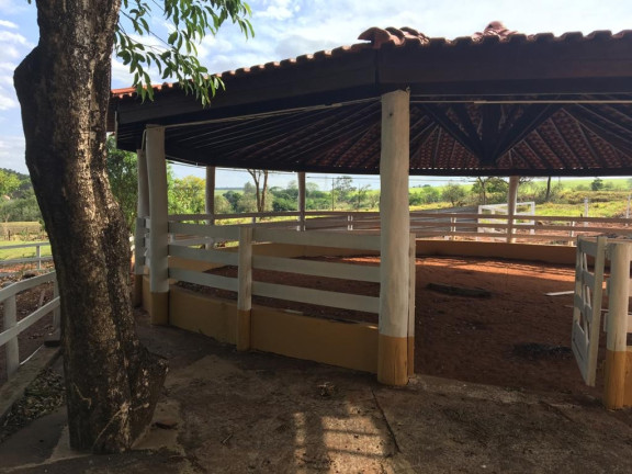 Imagem Chácara com 3 Quartos à Venda, 31 m² em Bauru