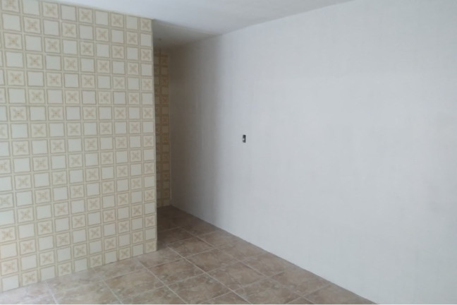 Imagem Casa com 6 Quartos à Venda, 143 m² em Jardim Marisa - São Paulo