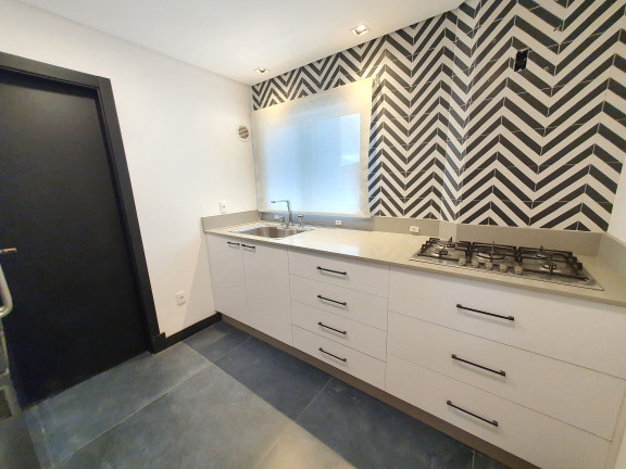 Imagem Apartamento com 3 Quartos à Venda, 260 m² em Pioneiros - Balneário Camboriú Imagem Apartamento com 3 Quartos à Venda, 260 m² em Pioneiros - Balneário Camboriú