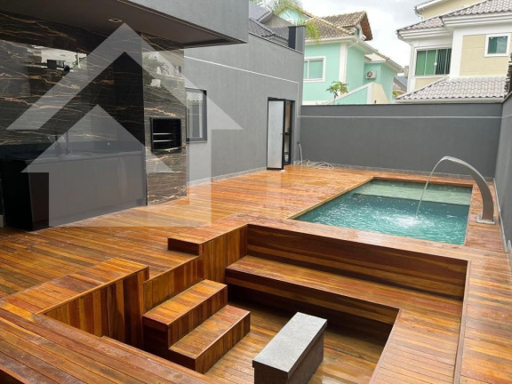 Imagem Casa com 5 Quartos à Venda, 500 m² em Recreio Dos Bandeirantes - Rio De Janeiro Imagem Casa com 5 Quartos à Venda, 500 m² em Recreio Dos Bandeirantes - Rio De Janeiro