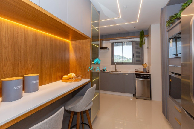 Imagem Apartamento com 4 Quartos à Venda, 218 m² em Centro - Balneário Camboriú Imagem Apartamento com 4 Quartos à Venda, 218 m² em Centro - Balneário Camboriú