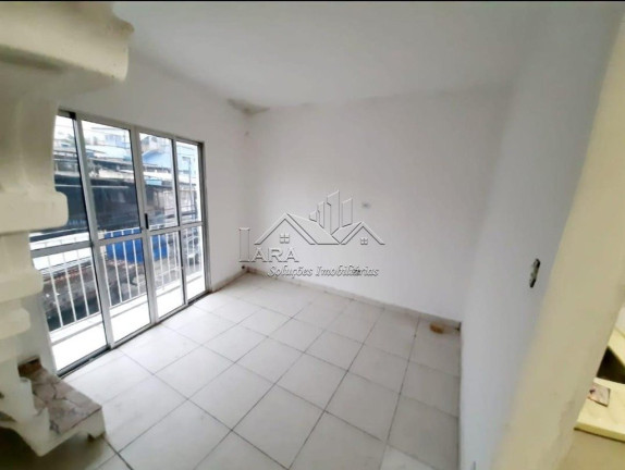 Imagem Sobrado com 1 Quarto à Venda,  em Vila União (zona Leste) - São Paulo