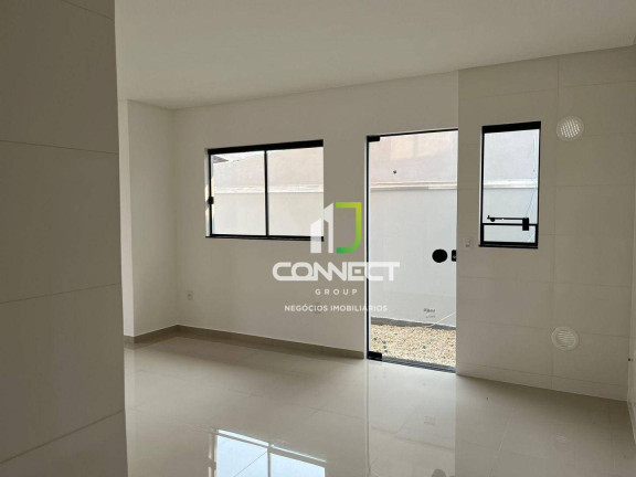 Imagem Sobrado com 2 Quartos à Venda, 75 m² em Espinheiros - Itajaí Imagem Sobrado com 2 Quartos à Venda, 75 m² em Espinheiros - Itajaí
