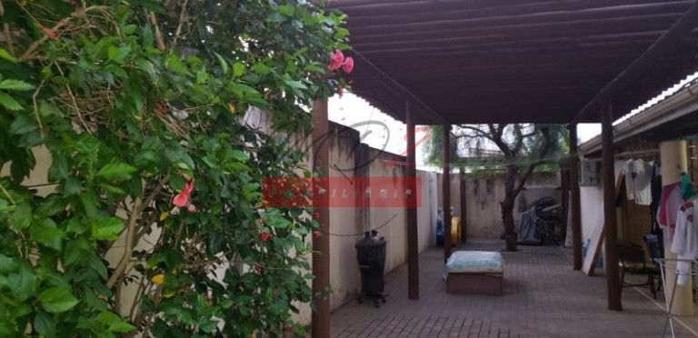 Imagem Casa com 3 Quartos à Venda, 300 m² em Pedra Do Descanso - Feira De Santana Imagem Casa com 3 Quartos à Venda, 300 m² em Pedra Do Descanso - Feira De Santana