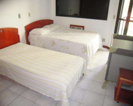 Imagem Apartamento com 3 Quartos à Venda, 182 m² em Pitangueiras - Guarujá
