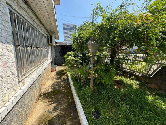 Imagem Sobrado com 3 Quartos à Venda, 208 m² em Vila Cascatinha - São Vicente