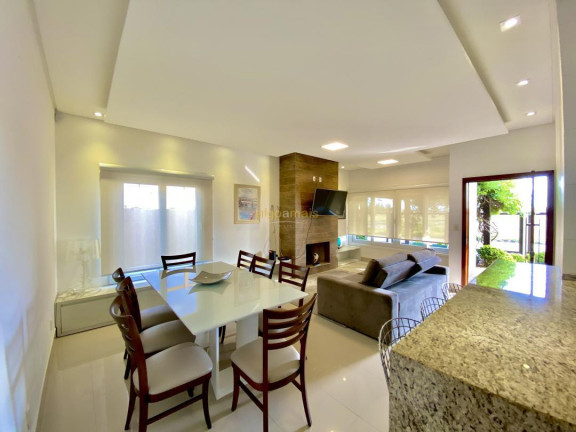 Imagem Casa com 3 Quartos à Venda, 144 m² em Centro - Xangri-lá