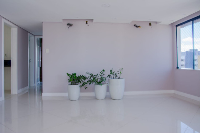 Imagem Imóvel com 2 Quartos à Venda, 197 m² em Caminho Das árvores - Salvador Imagem Imóvel com 2 Quartos à Venda, 197 m² em Caminho Das árvores - Salvador