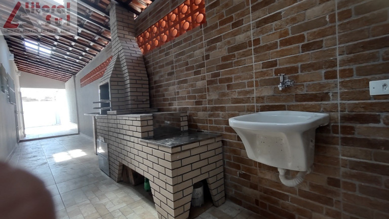 Casa com 2 Quartos à Venda, 48 m² em Maracanã - Praia Grande