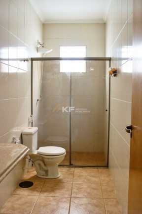 Imagem Casa com 2 Quartos à Venda, 78 m² em Centro - Jardinópolis