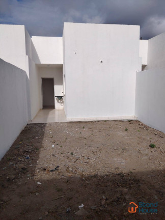 Imagem Casa com 2 Quartos à Venda, 125 m² em Campo Limpo - Feira De Santana Imagem Casa com 2 Quartos à Venda, 125 m² em Campo Limpo - Feira De Santana