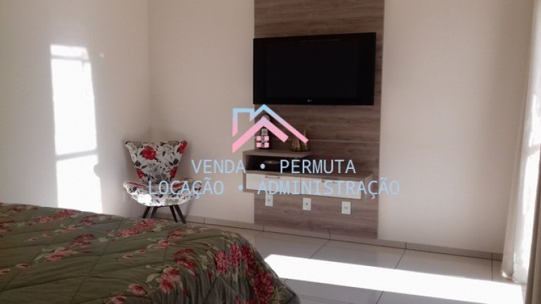 Imagem Sobrado com 3 Quartos à Venda, em Jardim Colônia - Jundiaí Imagem Sobrado com 3 Quartos à Venda, em Jardim Colônia - Jundiaí