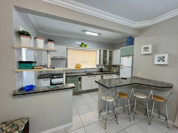 Imagem Apartamento com 2 Quartos à Venda, 95 m² em Centro - Bombinhas