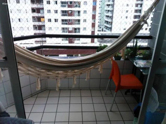 Imagem Apartamento com 3 Quartos à Venda, 72 m² em Boa Viagem - Recife