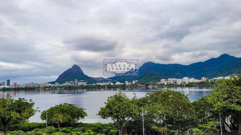Imagem Apartamento com 4 Quartos à Venda, 170 m² em Lagoa - Rio De Janeiro