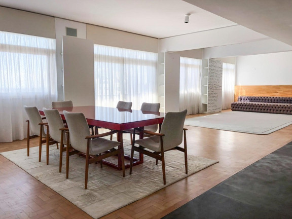 Apartamento com 3 Quartos à Venda, 328 m² em Moinhos De Vento - Porto Alegre