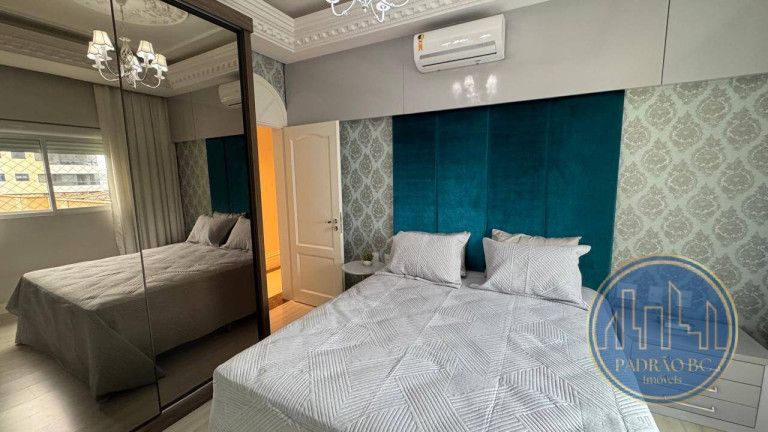 Imagem Apartamento com 4 Quartos à Venda, 157 m² em Meia Praia - Itapema