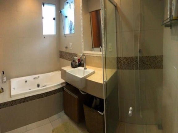 Imagem Casa com 4 Quartos à Venda, 250 m² em Estrada Do Coco - Lauro De Freitas Imagem Casa com 4 Quartos à Venda, 250 m² em Estrada Do Coco - Lauro De Freitas