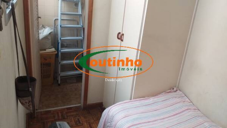 Imagem Apartamento com 4 Quartos à Venda, 156 m² em Tijuca - Rio De Janeiro Imagem Apartamento com 4 Quartos à Venda, 156 m² em Tijuca - Rio De Janeiro