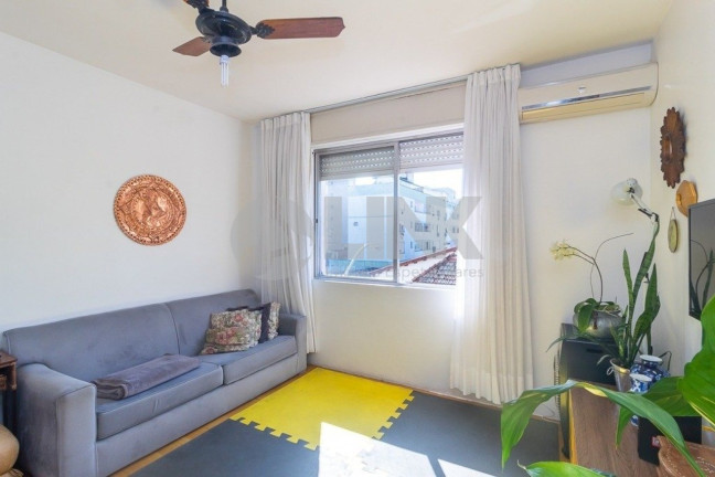 Imagem Apartamento com 2 Quartos à Venda, 60 m² em Santana - Porto Alegre Imagem Apartamento com 2 Quartos à Venda, 60 m² em Santana - Porto Alegre