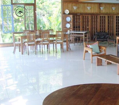 Imagem Casa com 4 Quartos à Venda, 360 m² Imagem Casa com 4 Quartos à Venda, 360 m²