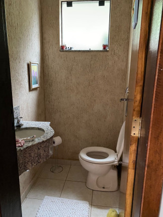 Imagem Casa com 3 Quartos à Venda, 213 m² em Vila Santista - Atibaia Imagem Casa com 3 Quartos à Venda, 213 m² em Vila Santista - Atibaia