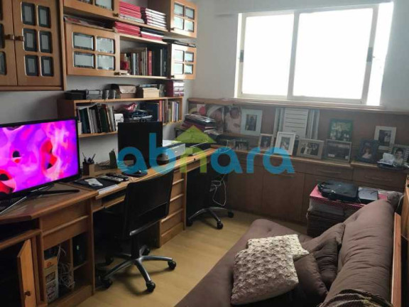Imagem Apartamento com 3 Quartos à Venda, 170 m² em Copacabana - Rio De Janeiro Imagem Apartamento com 3 Quartos à Venda, 170 m² em Copacabana - Rio De Janeiro