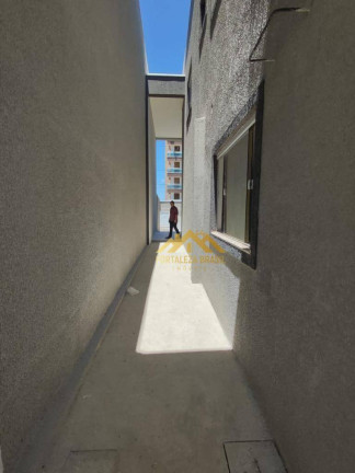 Imagem Imóvel com 4 Quartos à Venda, 150 m² em Sapiranga - Fortaleza Imagem Imóvel com 4 Quartos à Venda, 150 m² em Sapiranga - Fortaleza
