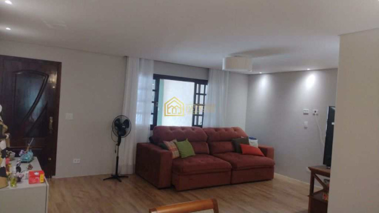 Imagem Casa com 3 Quartos à Venda, 208 m² em Montanhão - São Bernardo Do Campo