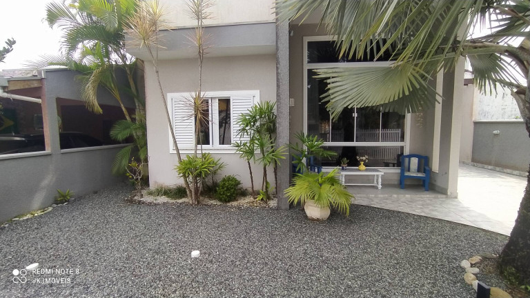 Casa com 3 Quartos à Venda, 149 m² em Balneário Brasília - Itapoá