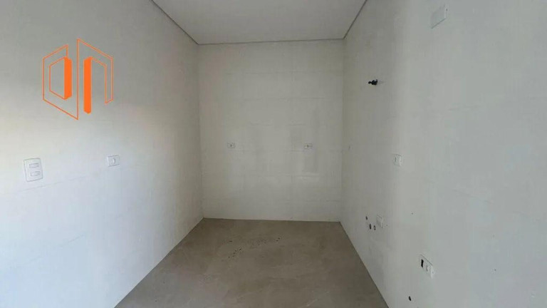 Imagem Sobrado com 3 Quartos à Venda, 112 m² em Pinheirinho - Curitiba