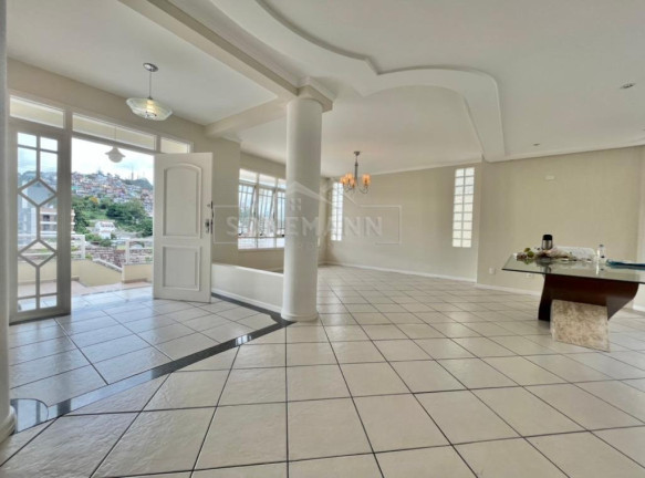 Imagem Casa com 5 Quartos à Venda, 308 m² em Carvoeira - Florianópolis