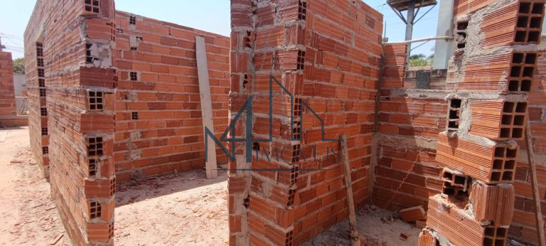 Imagem Casa com 3 Quartos à Venda, 180 m² em Independência - 3º Complemento - Aparecida De Goiânia