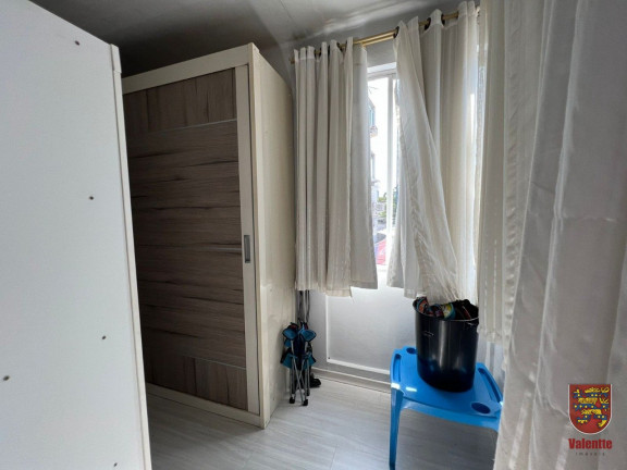 Imagem Sobrado com 4 Quartos à Venda,  em Jardim Atlântico - Florianópolis