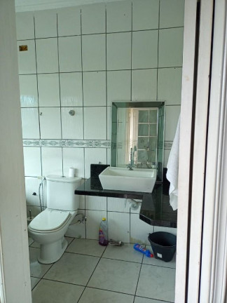 Imagem Sobrado com 3 Quartos à Venda, 220 m² em Cidade Edson - Suzano Imagem Sobrado com 3 Quartos à Venda, 220 m² em Cidade Edson - Suzano