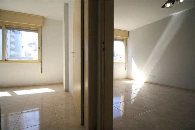 Imagem Apartamento com 1 Quarto à Venda, 48 m² em Santa Cecília - Porto Alegre