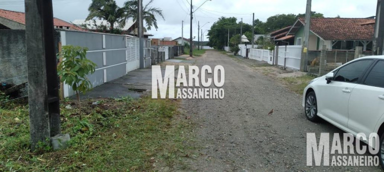 Imagem Terreno à Venda, 300 m² em Pinheiros - Balneário Barra Do Sul